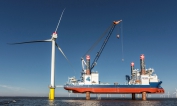 2017年12月，成功收购英国Dudgeon海上风电场12% 股权，拥有了第一个海外发电项目.jpg